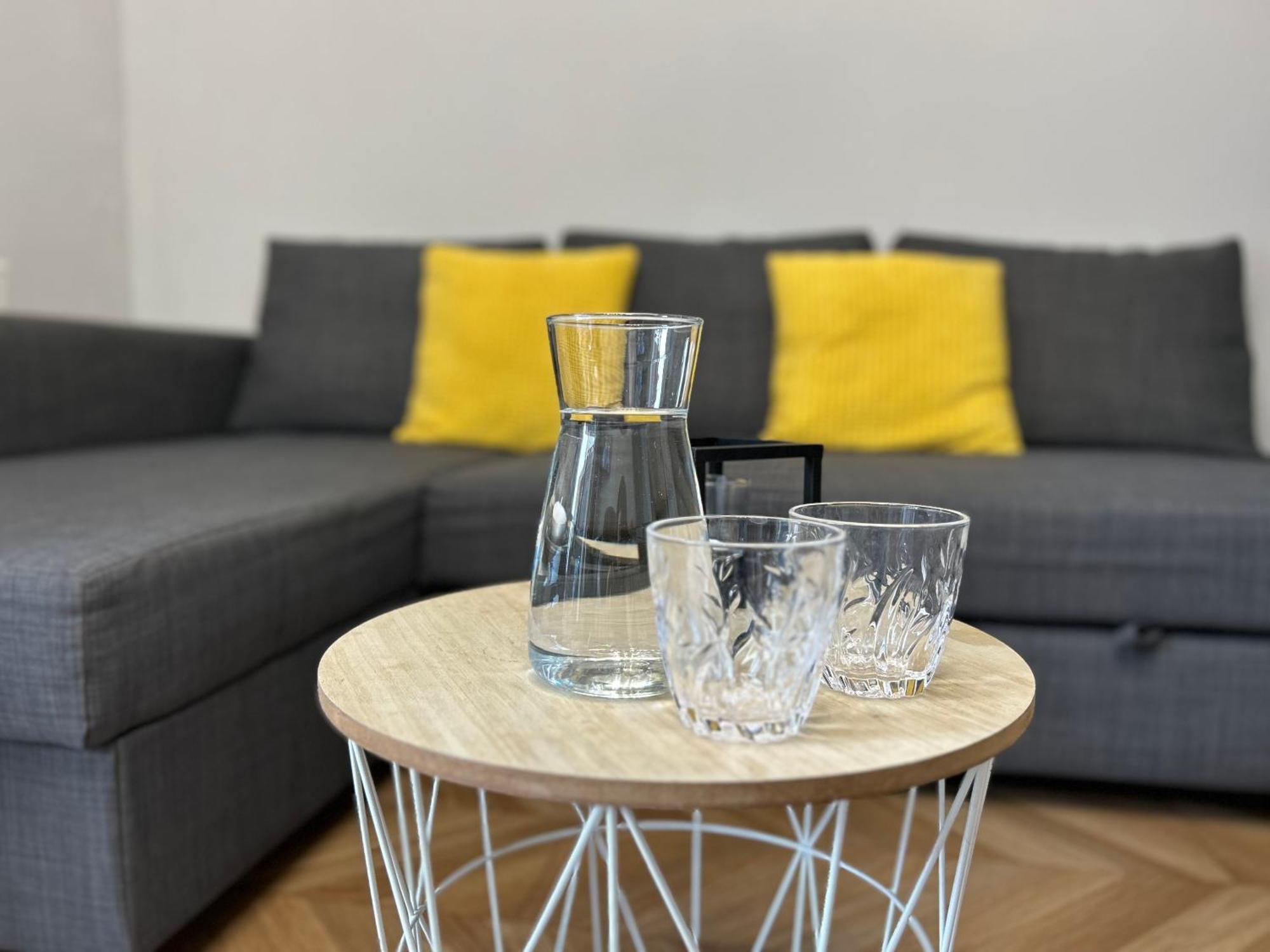 Z Balkonem I Parkingiem Apartment Wroclaw